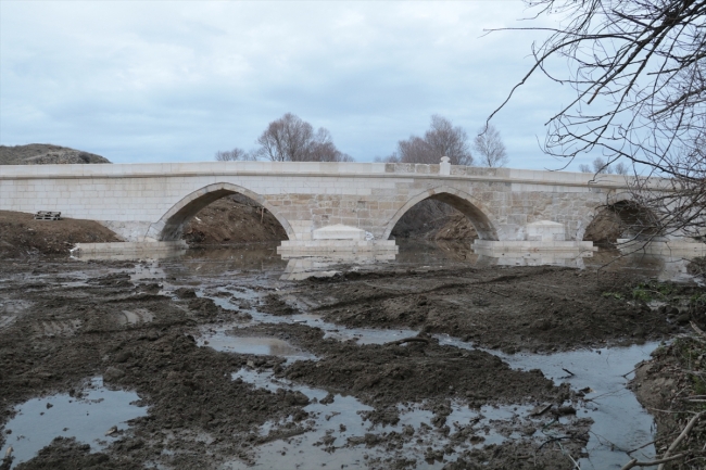 Yozgat'taki tarihi Karabıyık Köprüsü restore edildi